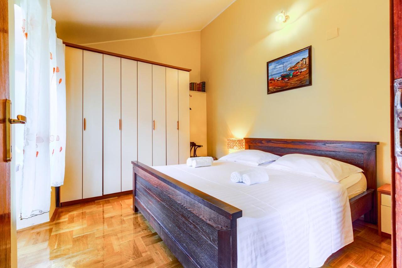 Appartamento Old Stone House St Lawrence In The Heart Of Sibenik'S Old Town Esterno foto