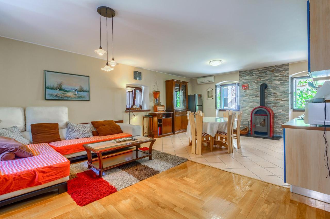 Appartamento Old Stone House St Lawrence In The Heart Of Sibenik'S Old Town Esterno foto